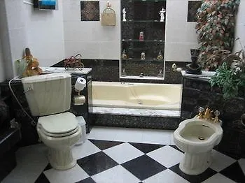 Alojamiento El Chaparro Hotel
